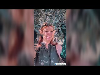 beautiful elf masturbates her pussy with a dildo outdoors. mp4